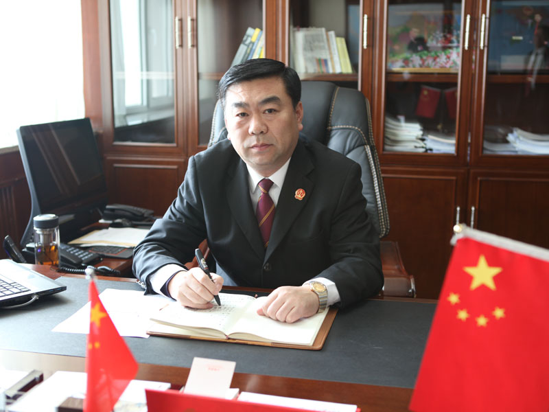 撫順中院 黨組書(shū)記、院長(zhǎng)吳廷飛