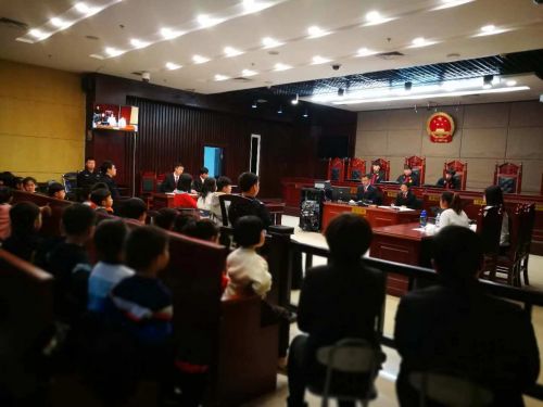 模擬法庭現(xiàn)場(chǎng)