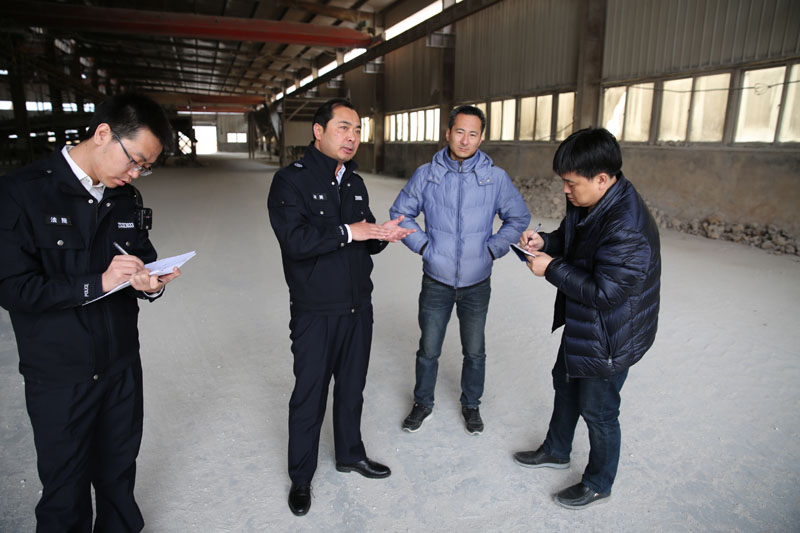 【今天我當(dāng)班】狂奔八百米 智勇擒“老賴”