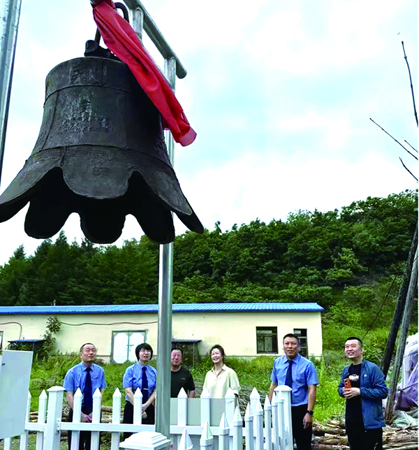 頭題，檢察官回訪。謝楠 攝