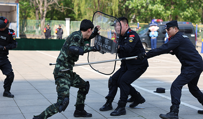 反恐演練現(xiàn)場(chǎng)